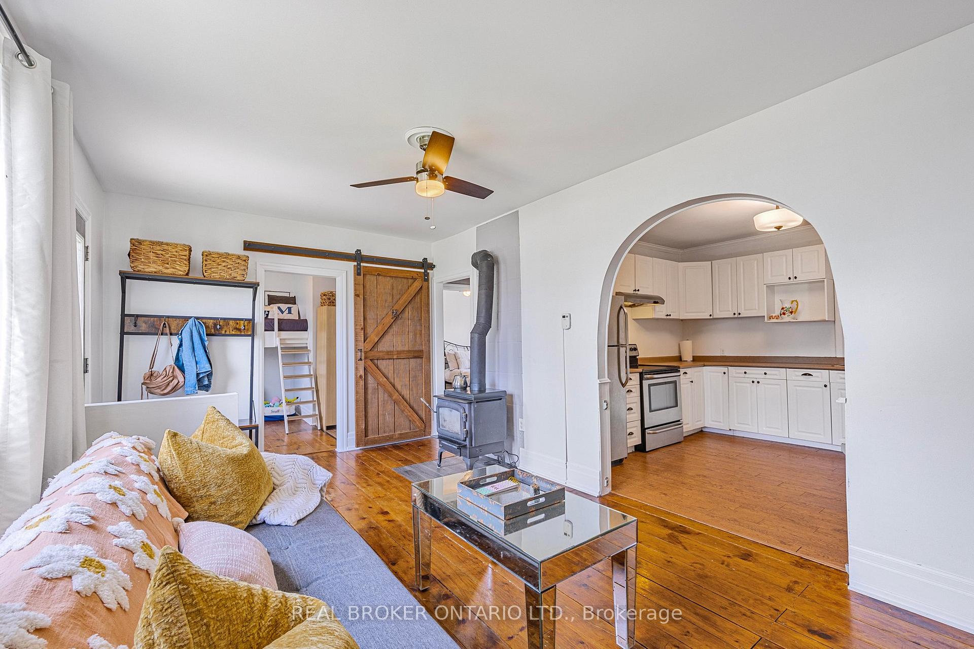 Photo 4 of 5520 County Road 90, Springwater, Rural Springwater — HOMEH