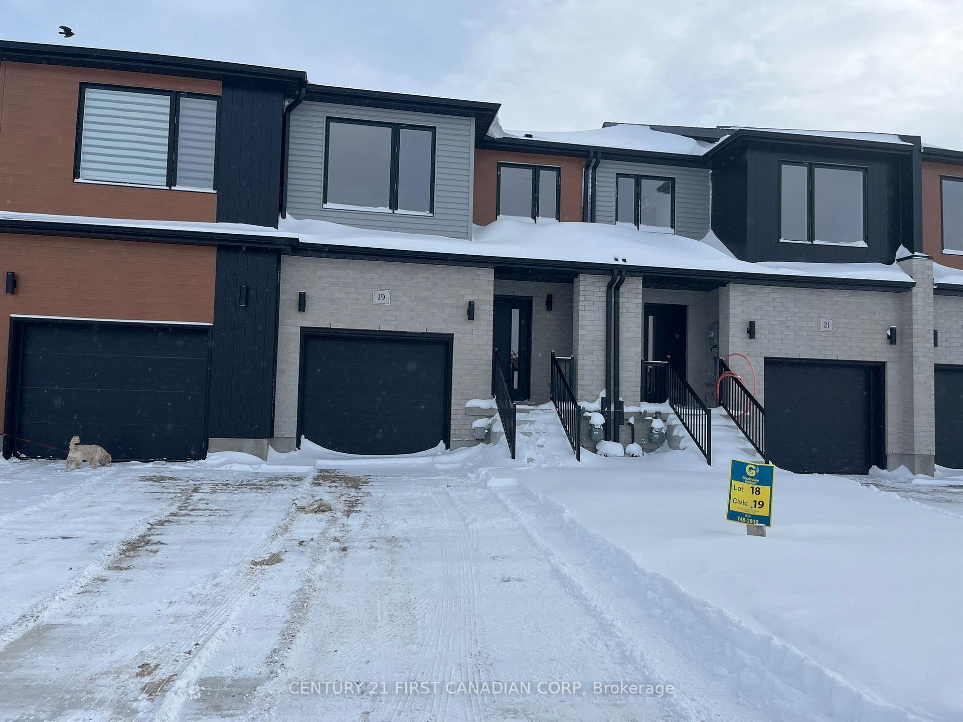 Photo 1 of 19 Becker Street, Stratford — HOMEH