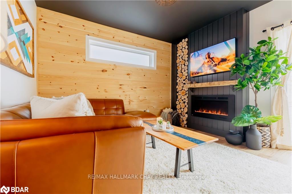 Photo 8 of 109 Revell Street, Gravenhurst, Muskoka (S) — HOMEH