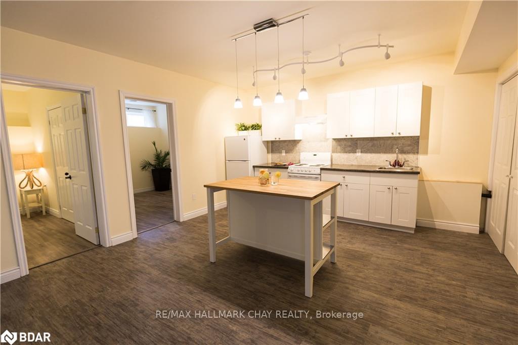 Photo 18 of 109 Revell Street, Gravenhurst, Muskoka (S) — HOMEH