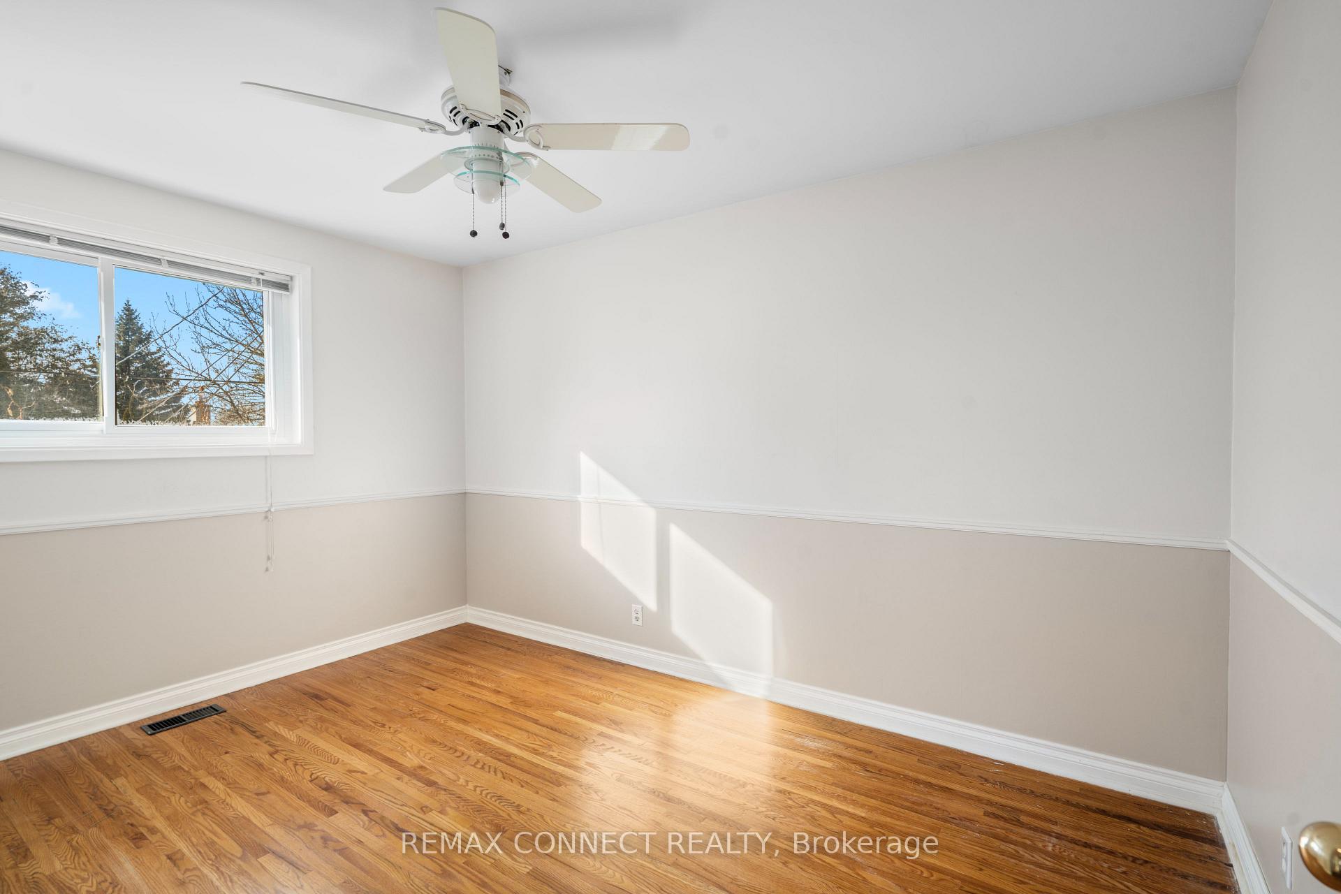Photo 14 of 856 Chapleau Drive, Pickering, Bay Ridges — HOMEH