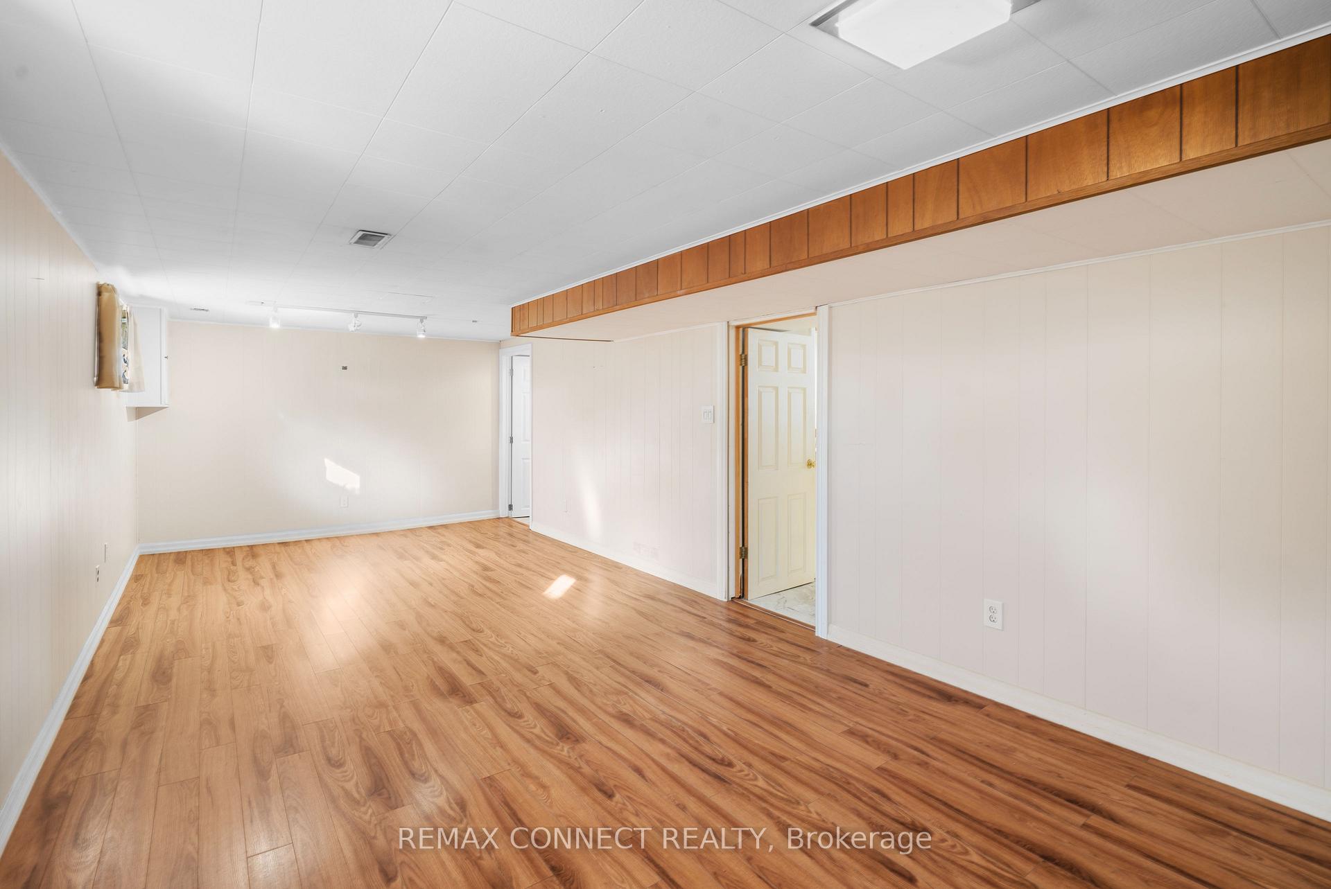Photo 19 of 856 Chapleau Drive, Pickering, Bay Ridges — HOMEH