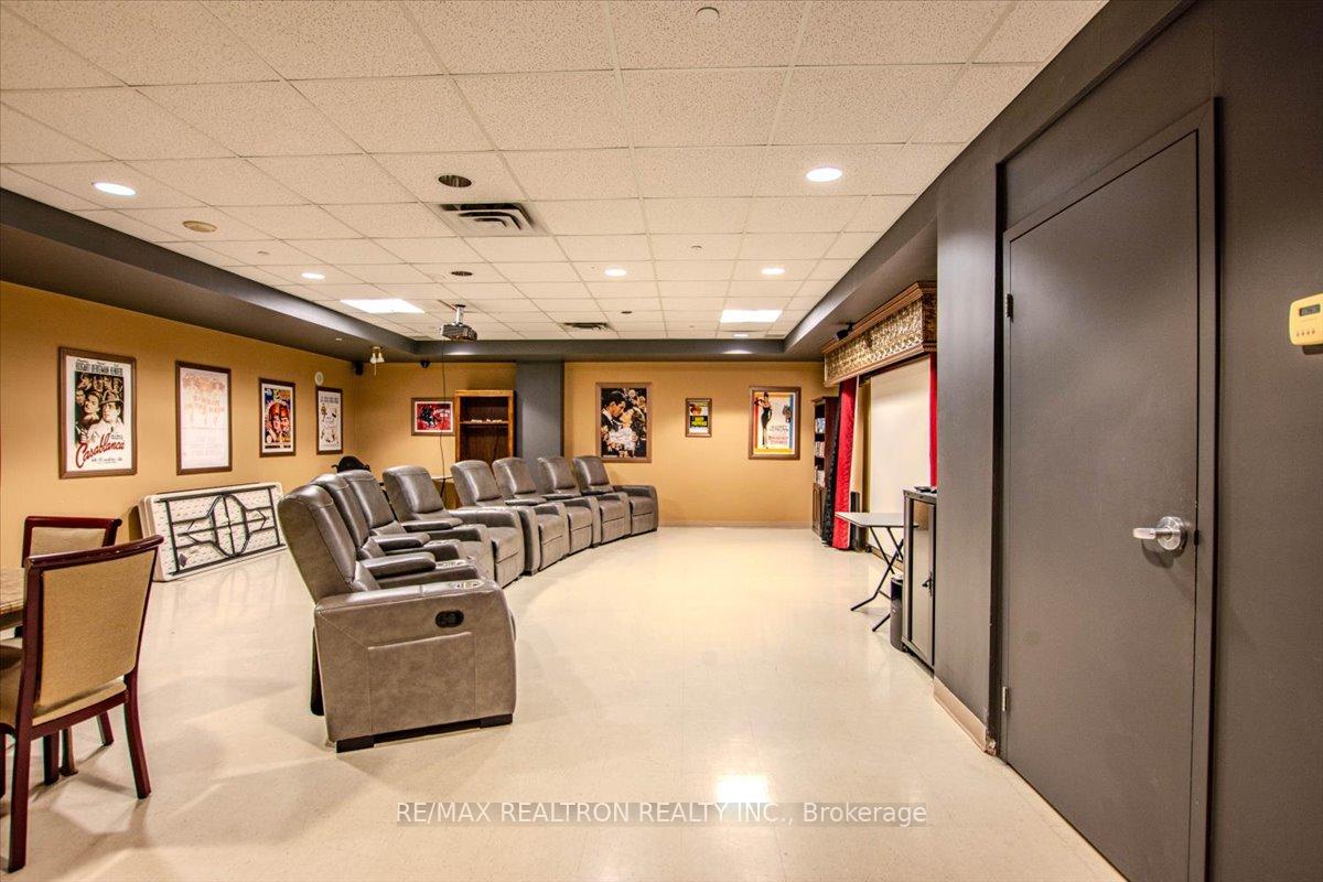 Photo 2 of Unit 48, 74 Ross Street, Barrie, Queen's Park — HOMEH