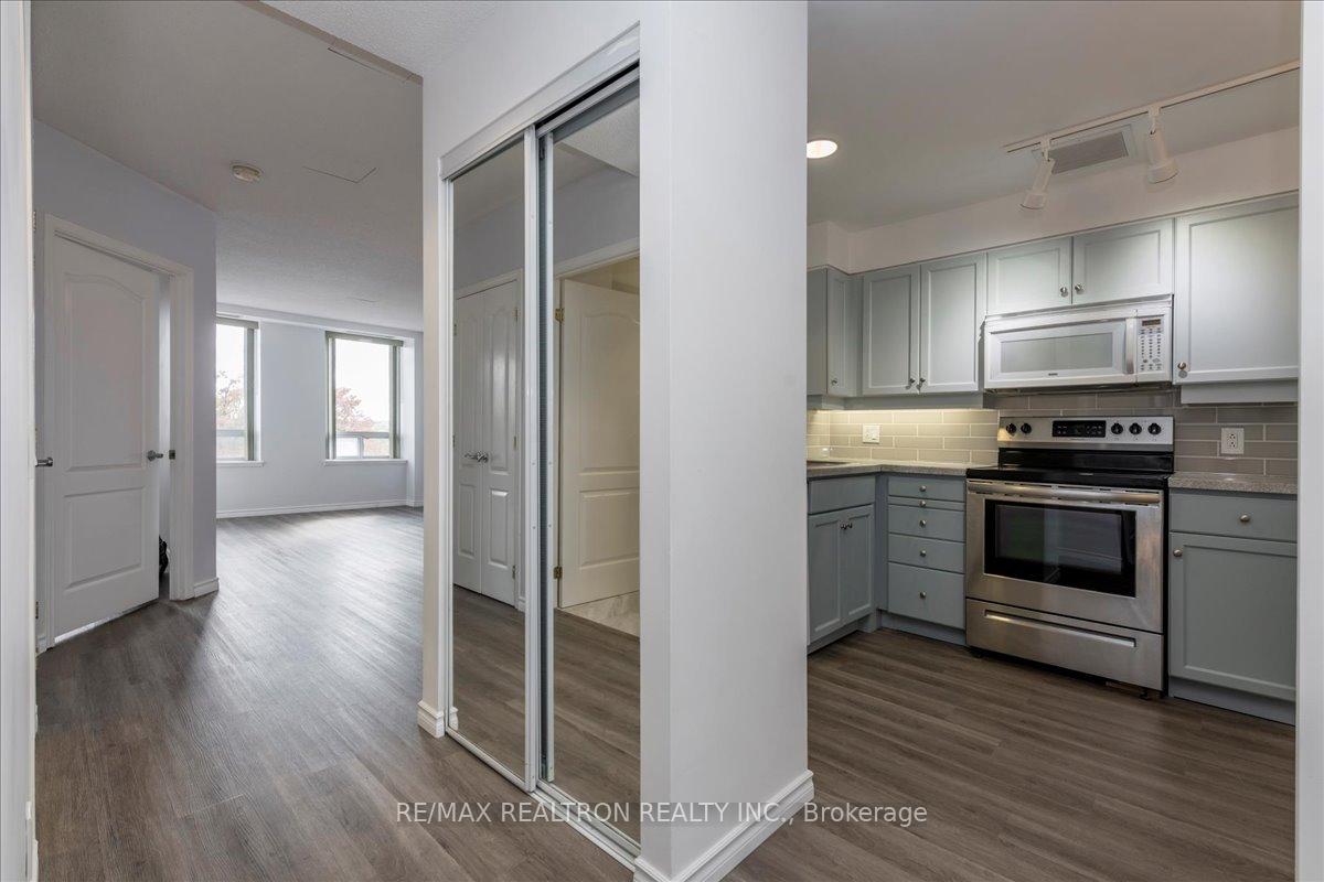Photo 11 of Unit 48, 74 Ross Street, Barrie, Queen's Park — HOMEH