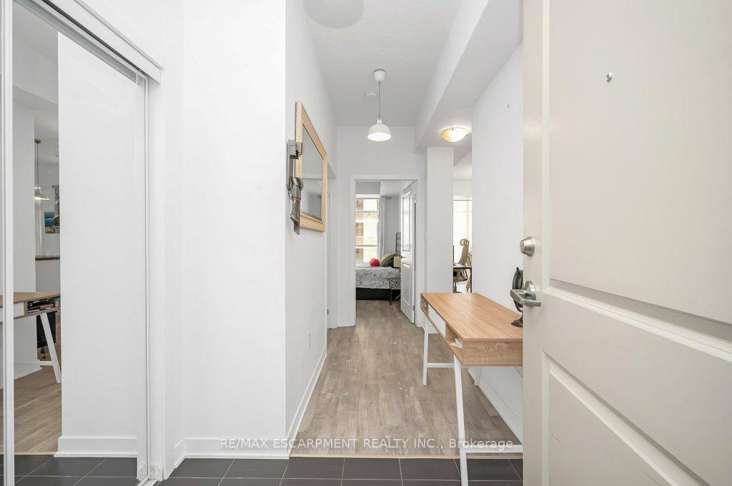 Photo 4 of Unit 302, 90 Charlton Avenue W, Hamilton, Durand — HOMEH