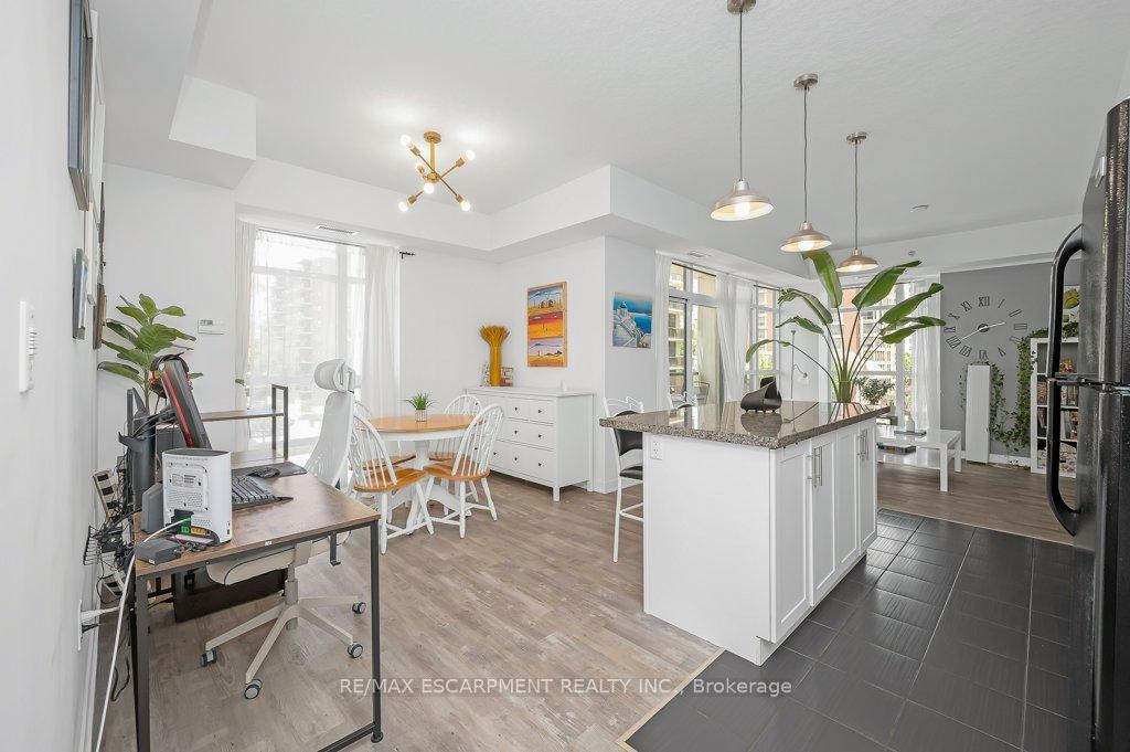 Photo 10 of Unit 302, 90 Charlton Avenue W, Hamilton, Durand — HOMEH