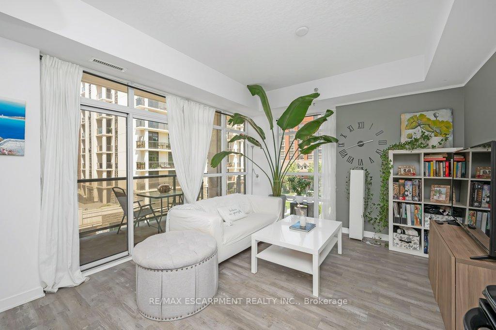 Photo 12 of Unit 302, 90 Charlton Avenue W, Hamilton, Durand — HOMEH