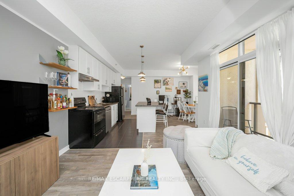 Photo 14 of Unit 302, 90 Charlton Avenue W, Hamilton, Durand — HOMEH
