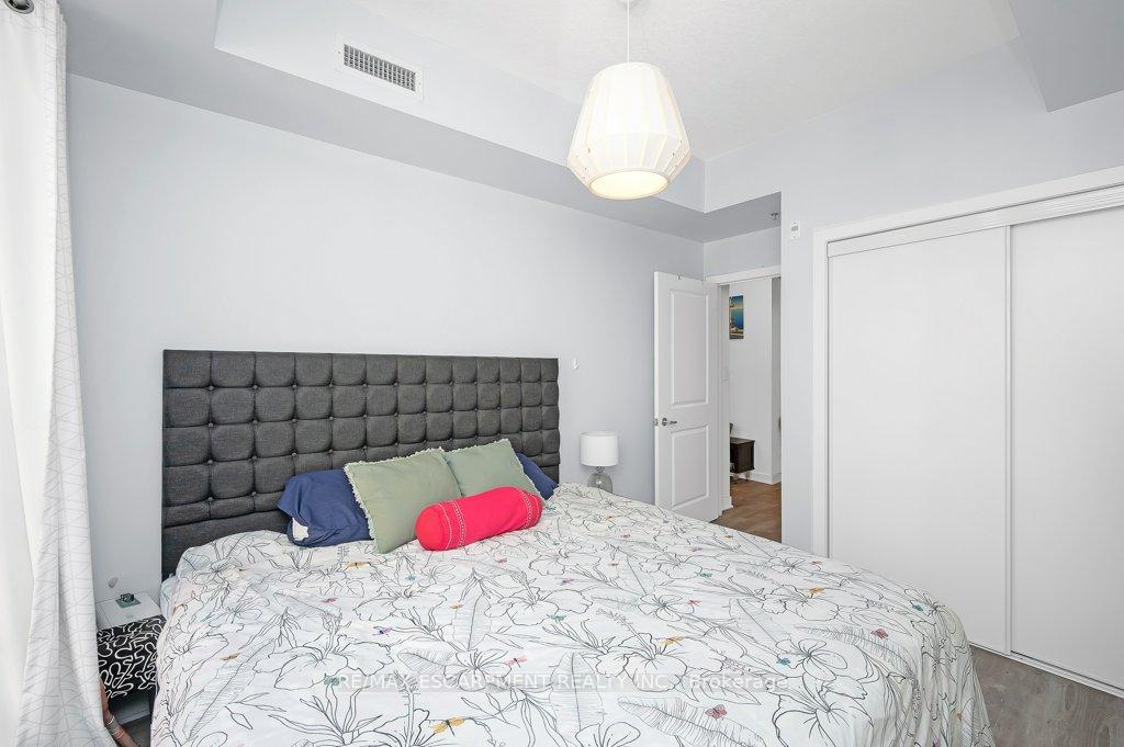 Photo 18 of Unit 302, 90 Charlton Avenue W, Hamilton, Durand — HOMEH