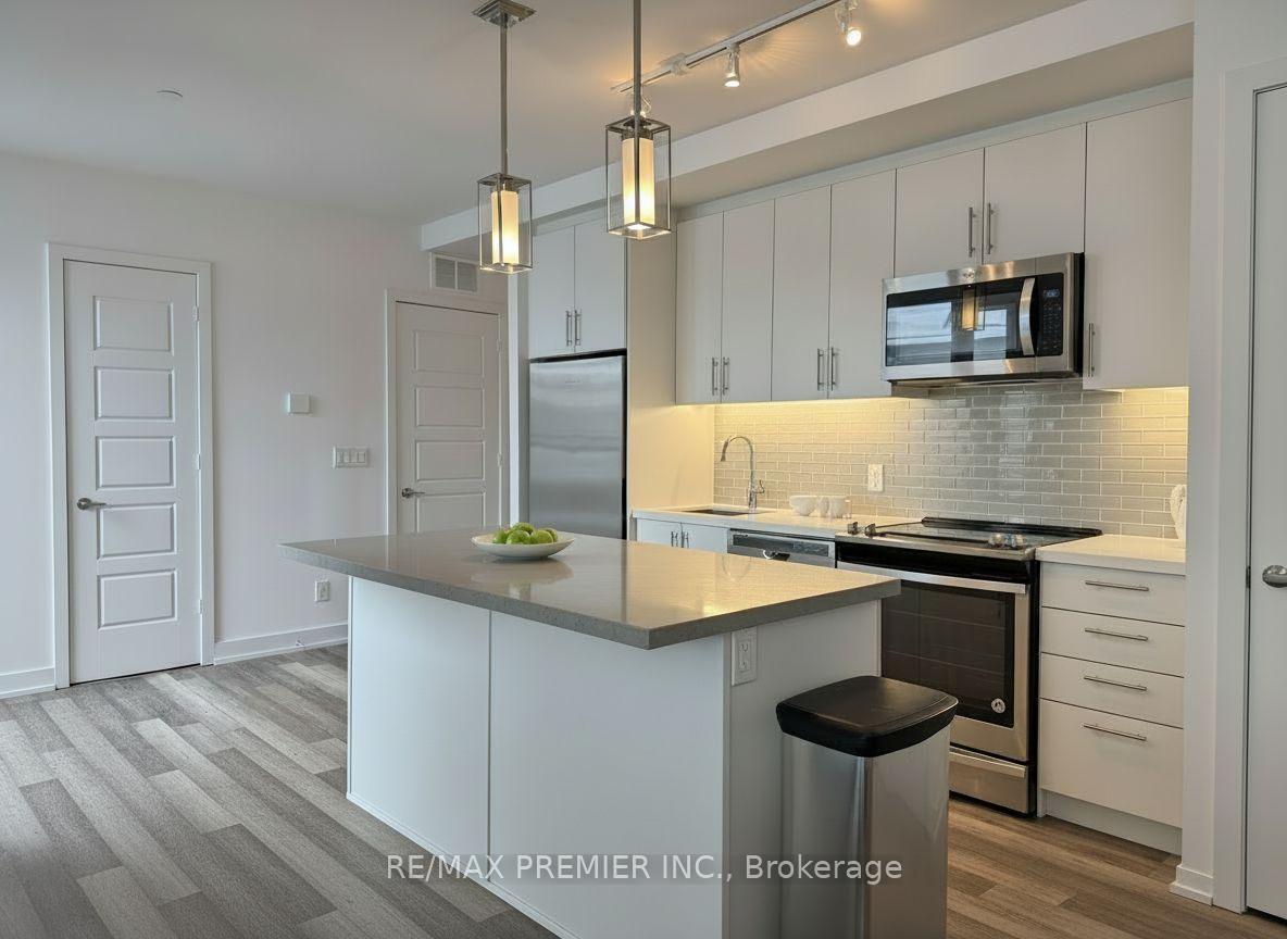Photo 3 of Unit 98, 303 Broward Way, Innisfil, Rural Innisfil — HOMEH
