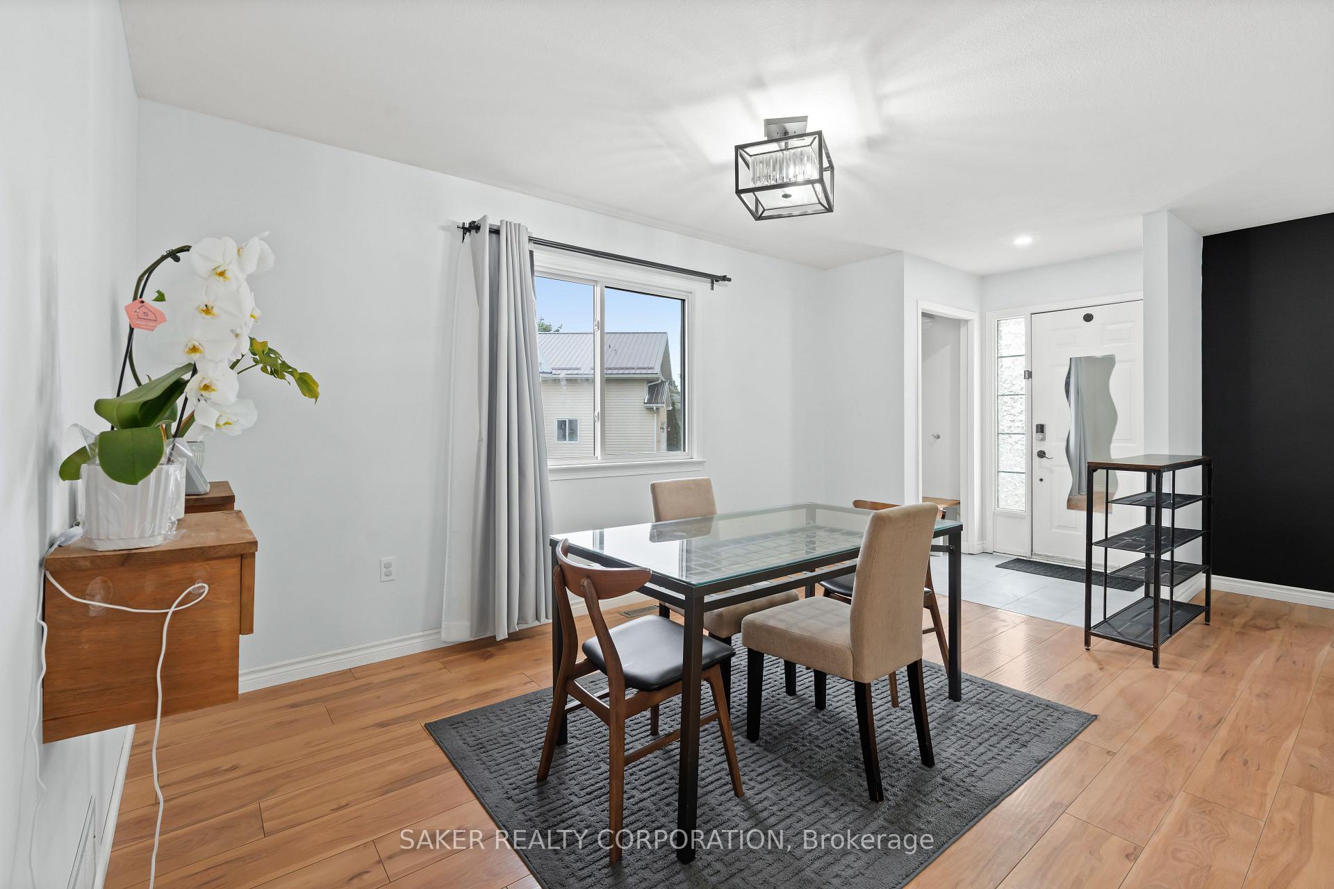 Photo 14 of 21 Erin Court, Aylmer — HOMEH