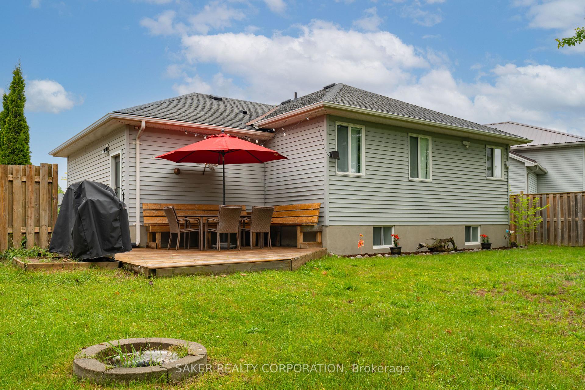 Photo 35 of 21 Erin Court, Aylmer — HOMEH