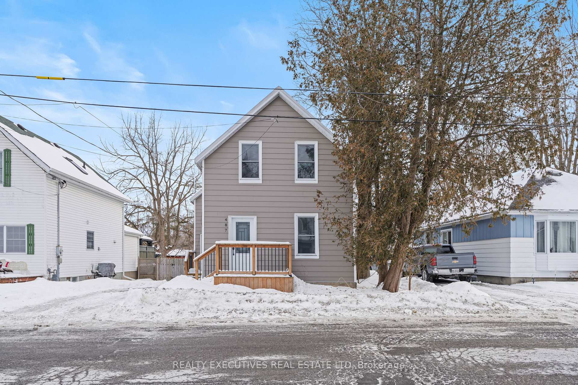 Photo 33 of 487 Clarence Street, North Dundas, Winchester — HOMEH
