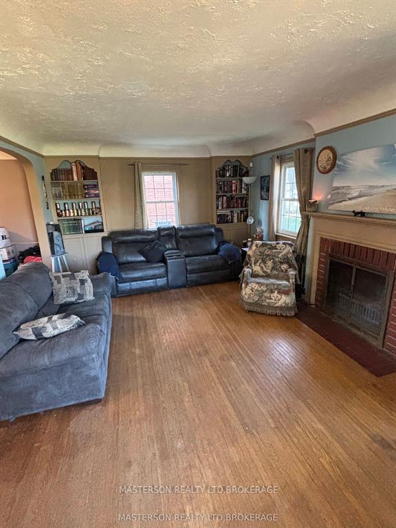 Photo 7 of 12 Chestnut Street E, St. Catharines, Oakdale — HOMEH