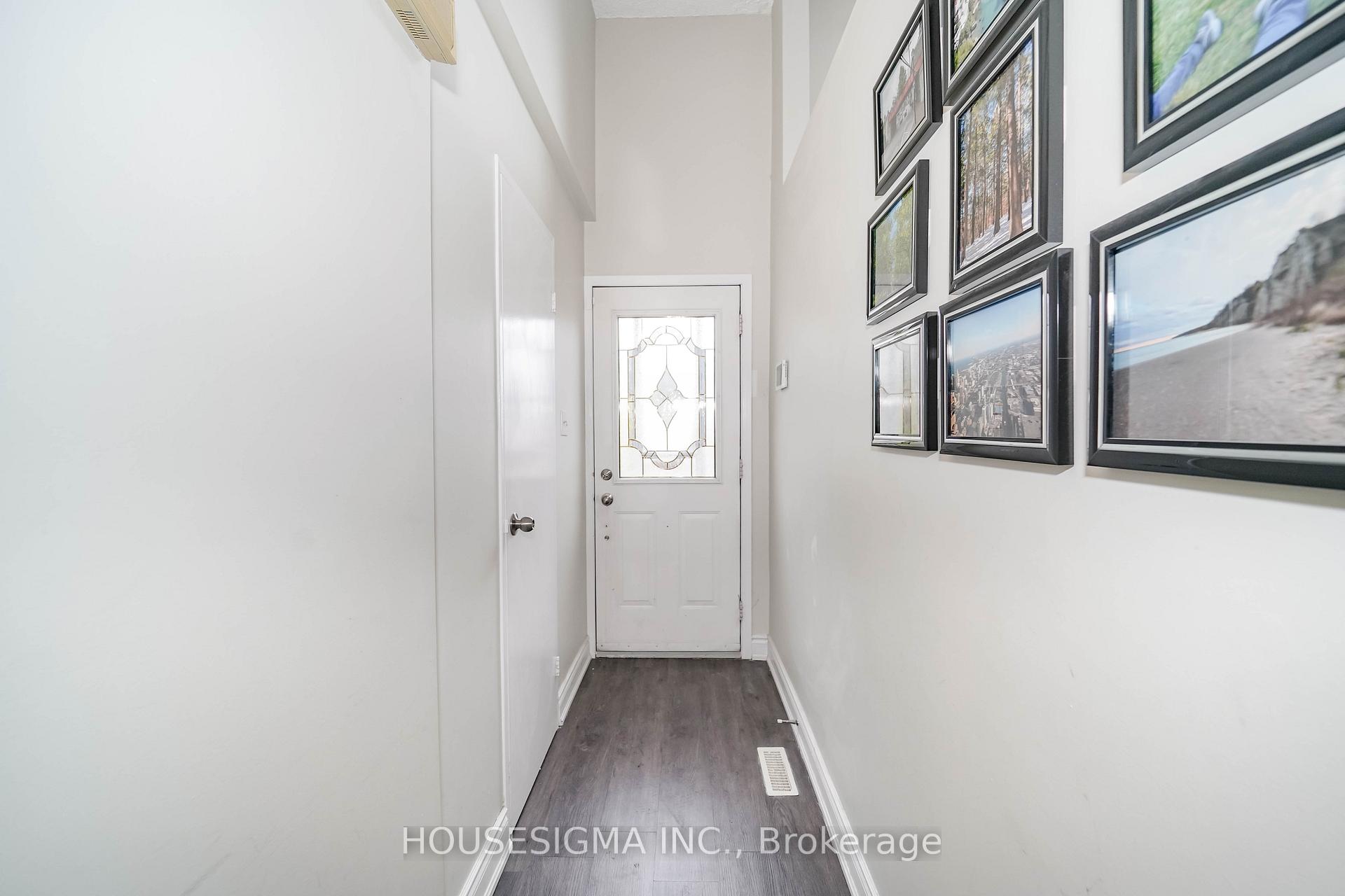 Photo 5 of Unit 31, 321 Blackthorn Street, Oshawa, Eastdale — HOMEH