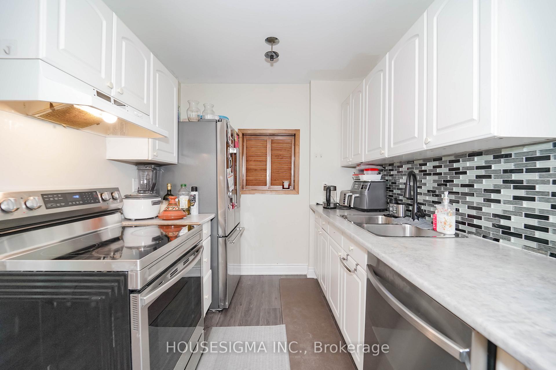 Photo 15 of Unit 31, 321 Blackthorn Street, Oshawa, Eastdale — HOMEH