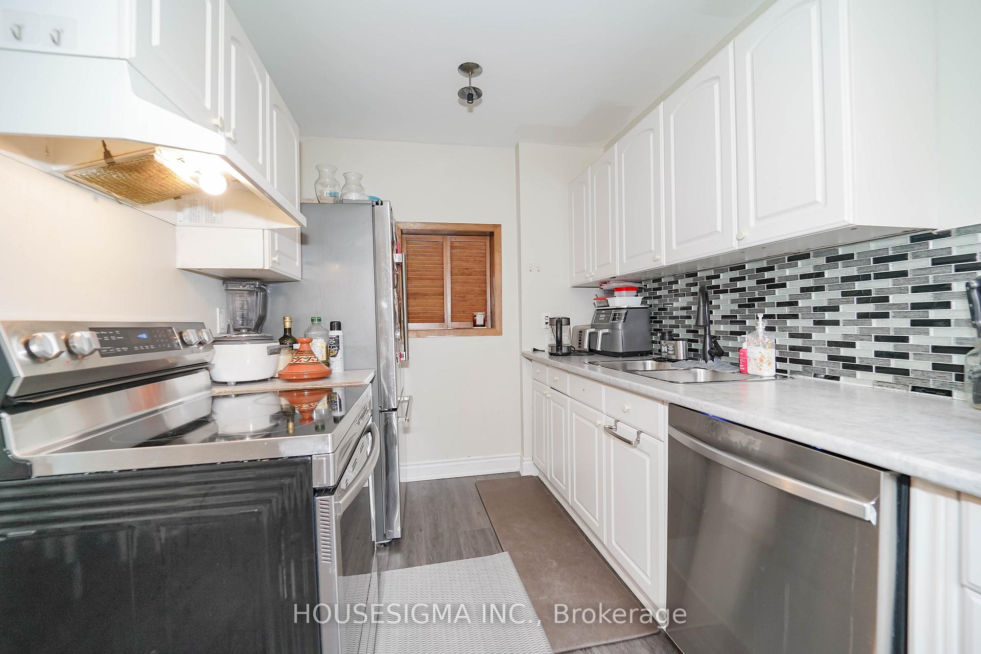Photo 16 of Unit 31, 321 Blackthorn Street, Oshawa, Eastdale — HOMEH