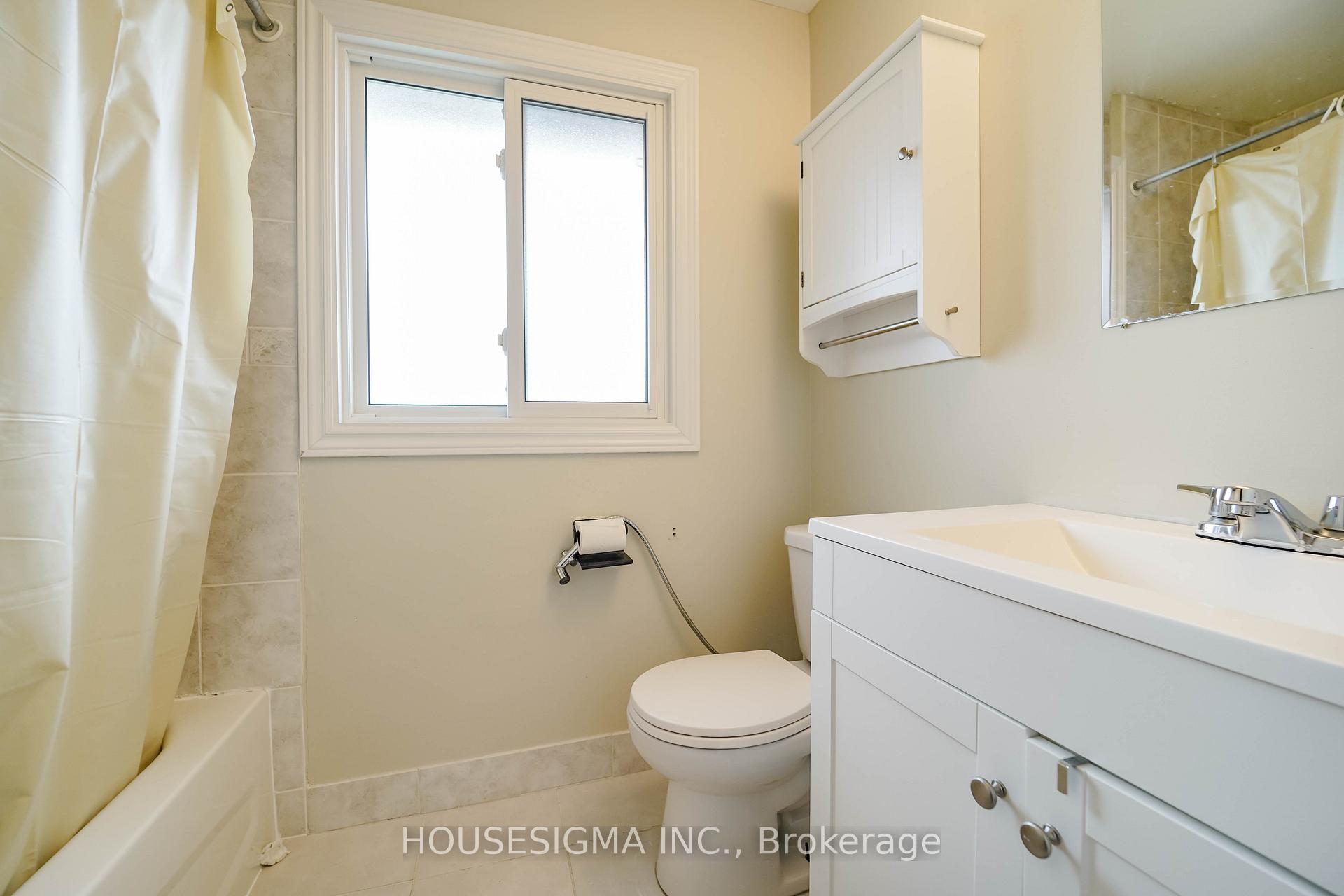 Photo 21 of Unit 31, 321 Blackthorn Street, Oshawa, Eastdale — HOMEH