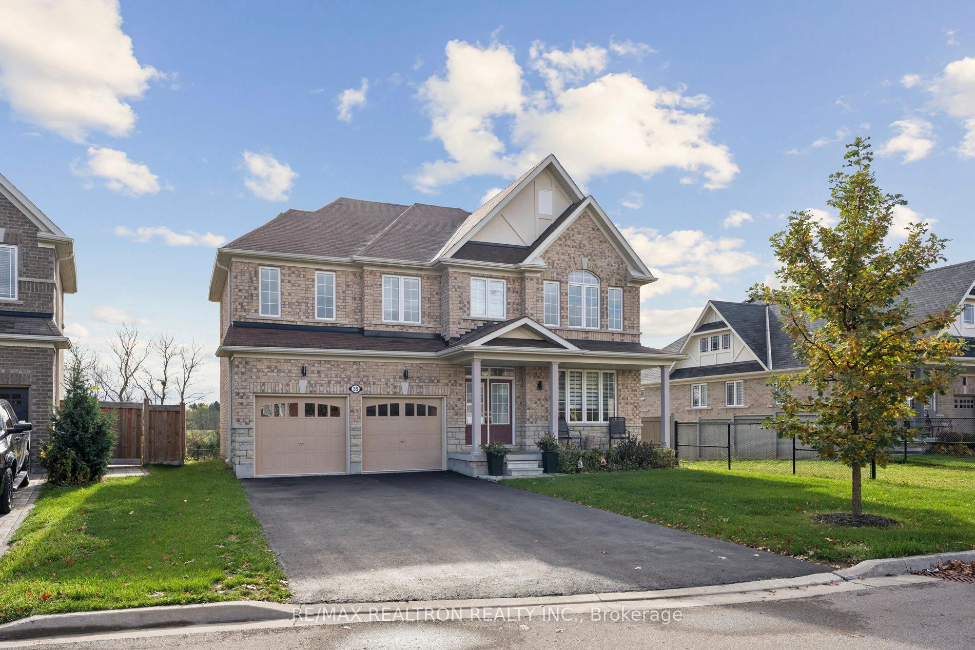 Front of 35 Webb Trail