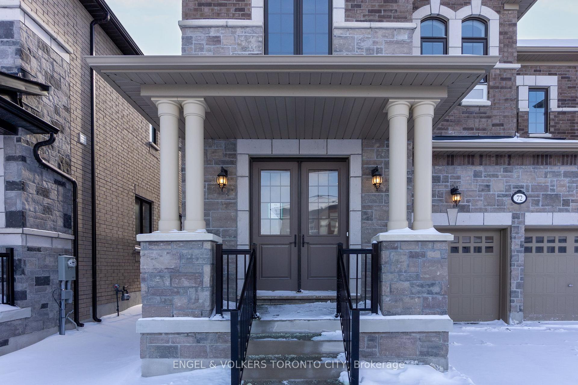 Photo 2 of 72 Claremont Drive, Brampton, Sandringham-Wellington North — HOMEH