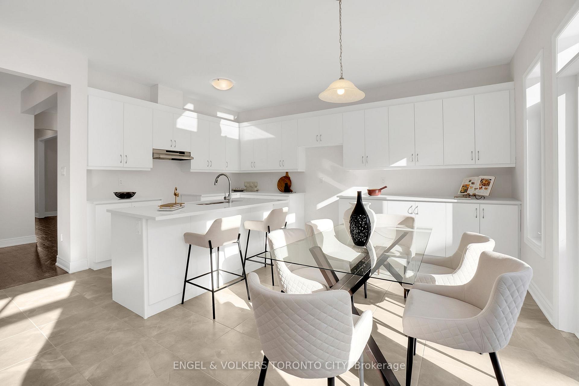 Photo 14 of 72 Claremont Drive, Brampton, Sandringham-Wellington North — HOMEH