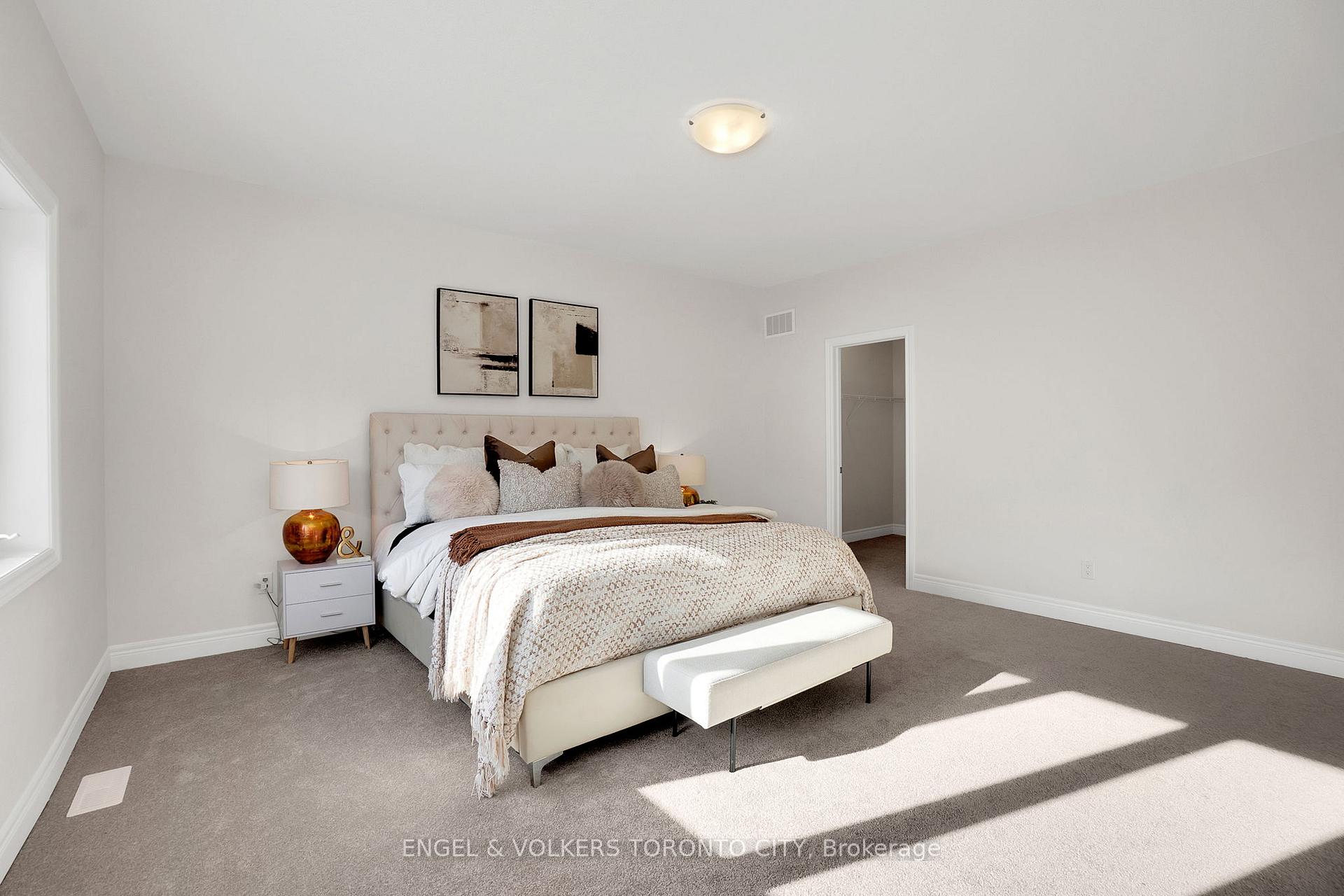 Photo 20 of 72 Claremont Drive, Brampton, Sandringham-Wellington North — HOMEH