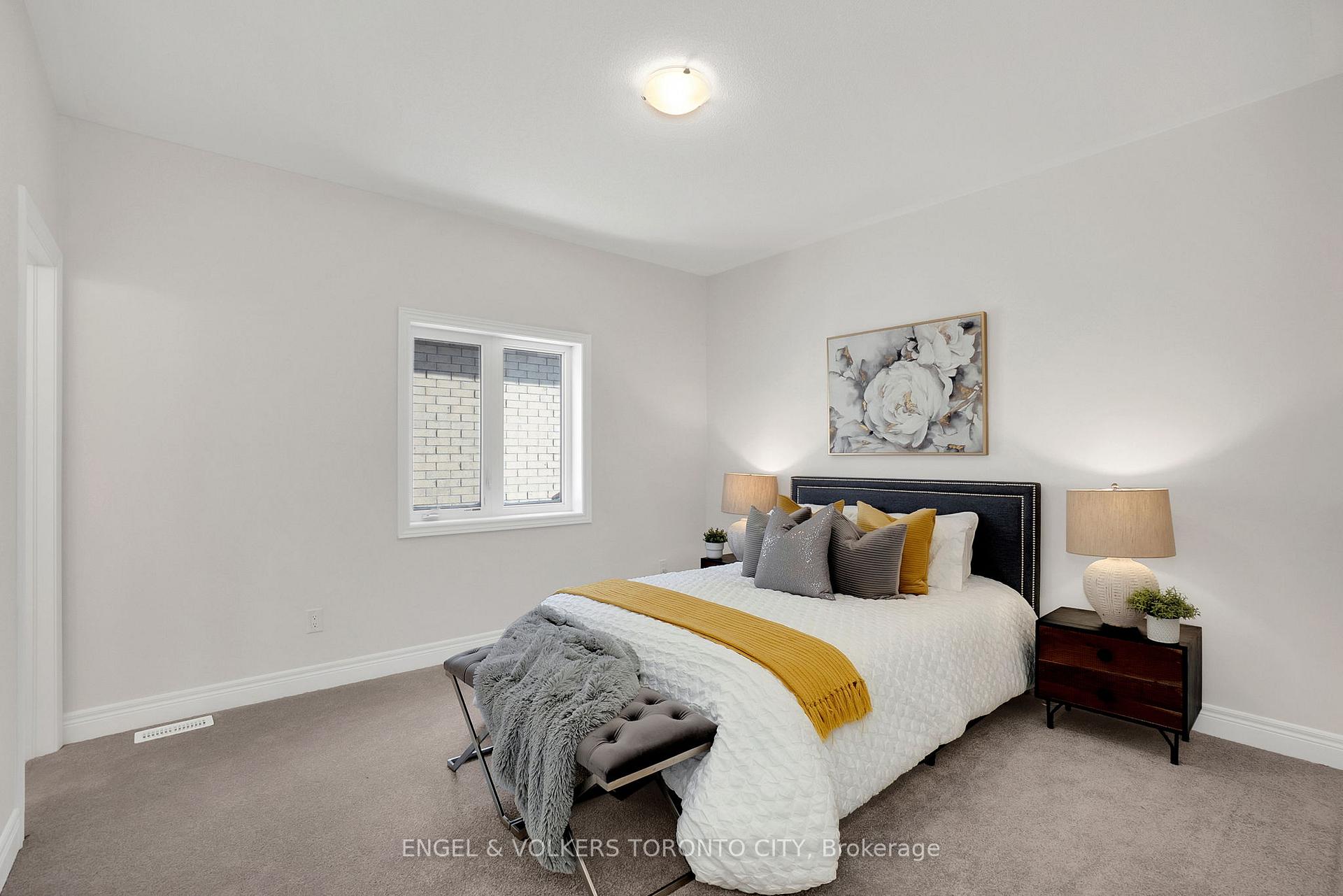 Photo 22 of 72 Claremont Drive, Brampton, Sandringham-Wellington North — HOMEH