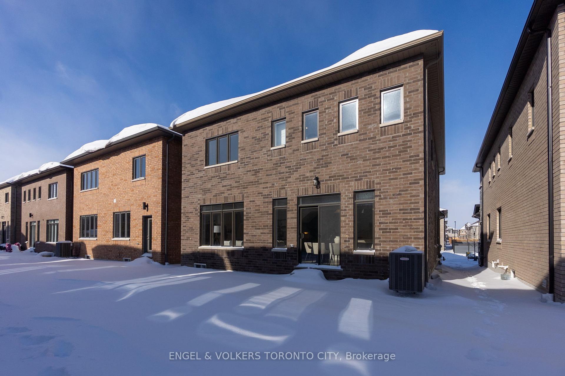 Photo 27 of 72 Claremont Drive, Brampton, Sandringham-Wellington North — HOMEH