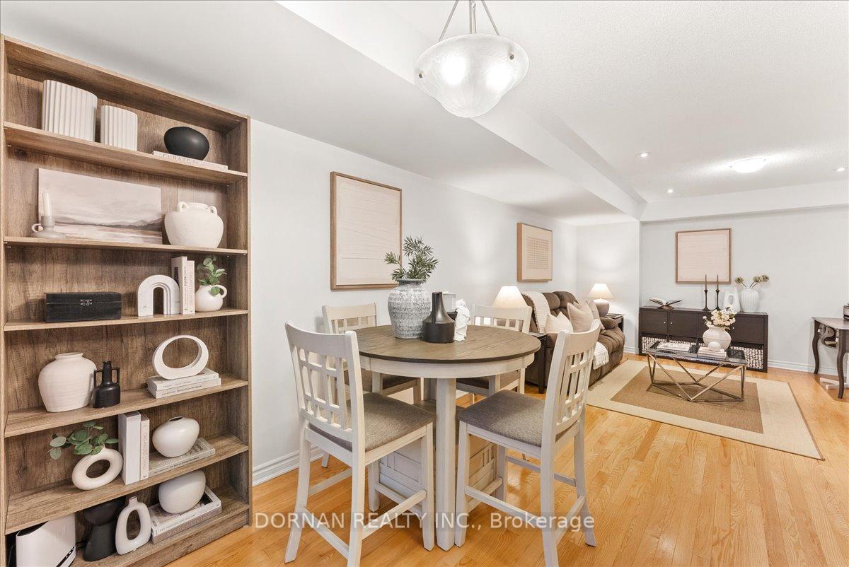 Photo 9 of 37 Mappin Way, Whitby, Rolling Acres — HOMEH