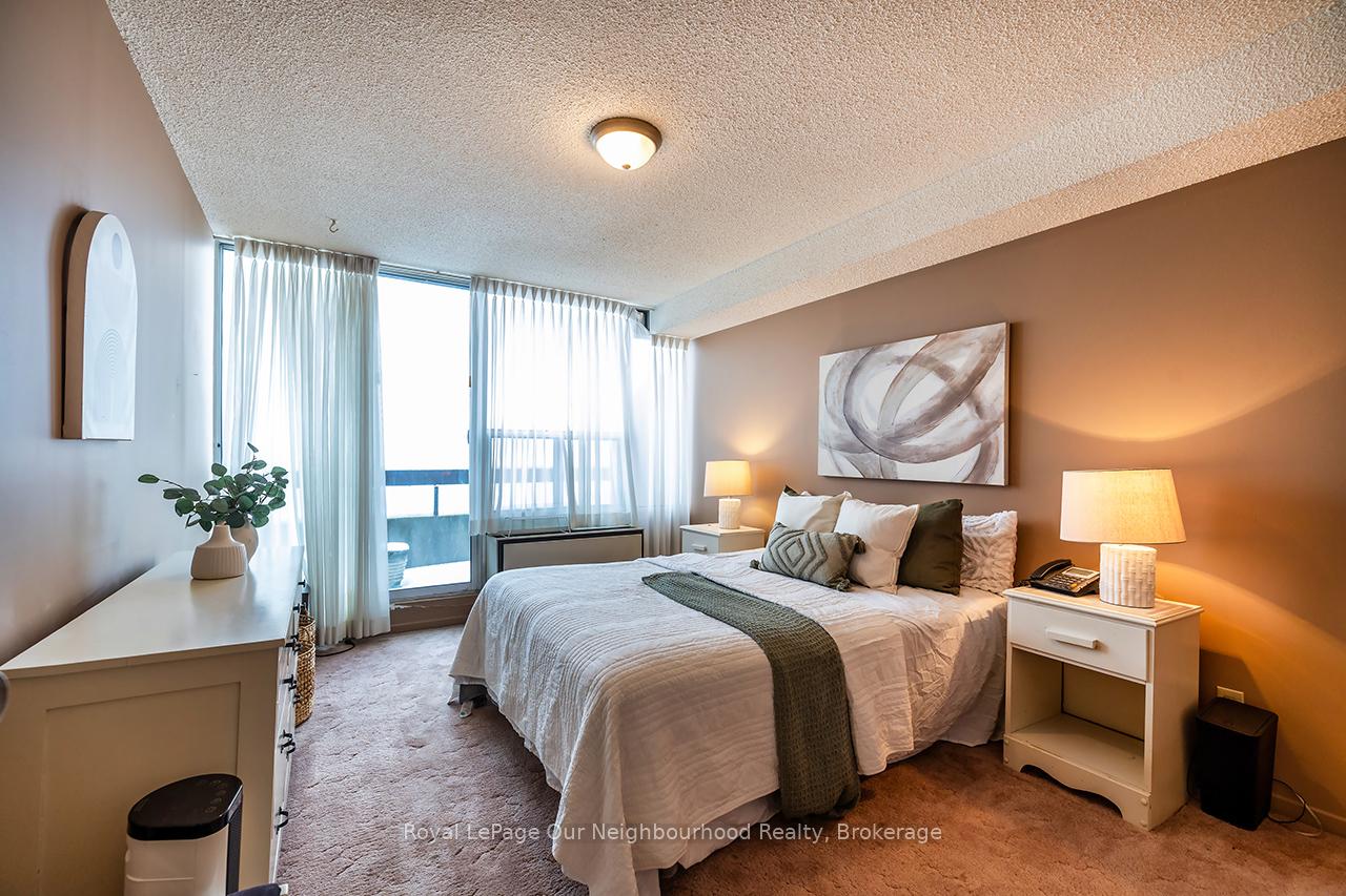 Photo 8 of Unit ph9, 55 William Street, Oshawa, O'Neill — HOMEH