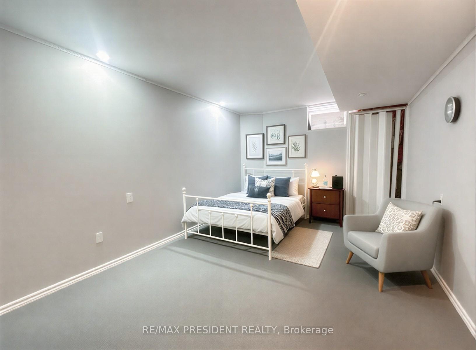 Photo 21 of 41 Fallstar Crescent, Brampton, Fletcher's Meadow — HOMEH