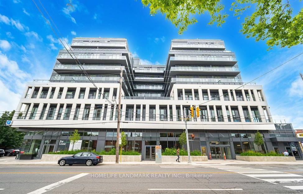 Front of Unit 402, 500 Dupont Street