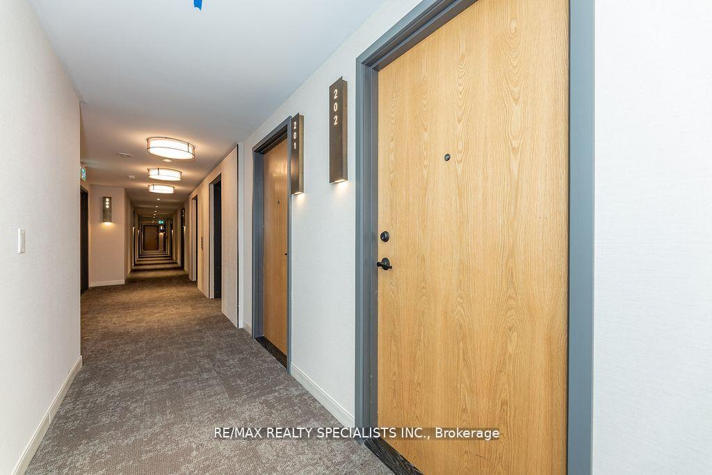 Photo 7 of Unit 202, 8 Beverly Glen Boulevard, Vaughan, Beverley Glen — HOMEH