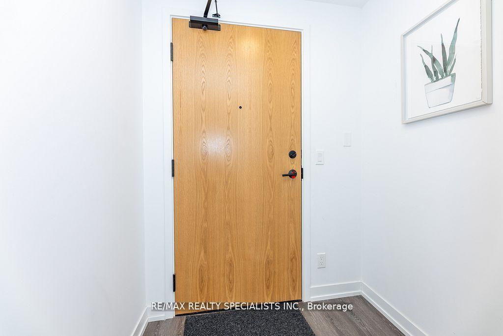 Photo 9 of Unit 202, 8 Beverly Glen Boulevard, Vaughan, Beverley Glen — HOMEH