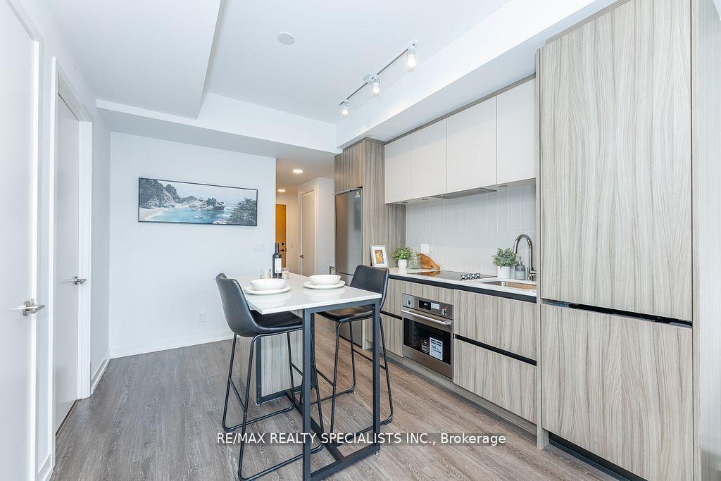 Photo 16 of Unit 202, 8 Beverly Glen Boulevard, Vaughan, Beverley Glen — HOMEH
