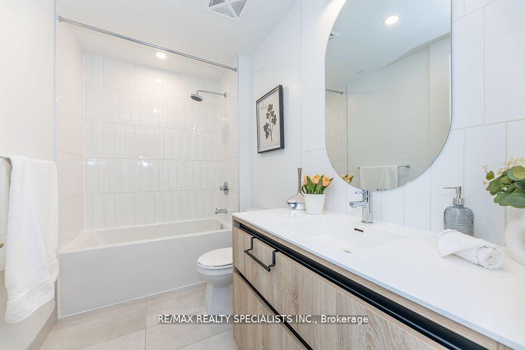 Photo 31 of Unit 202, 8 Beverly Glen Boulevard, Vaughan, Beverley Glen — HOMEH
