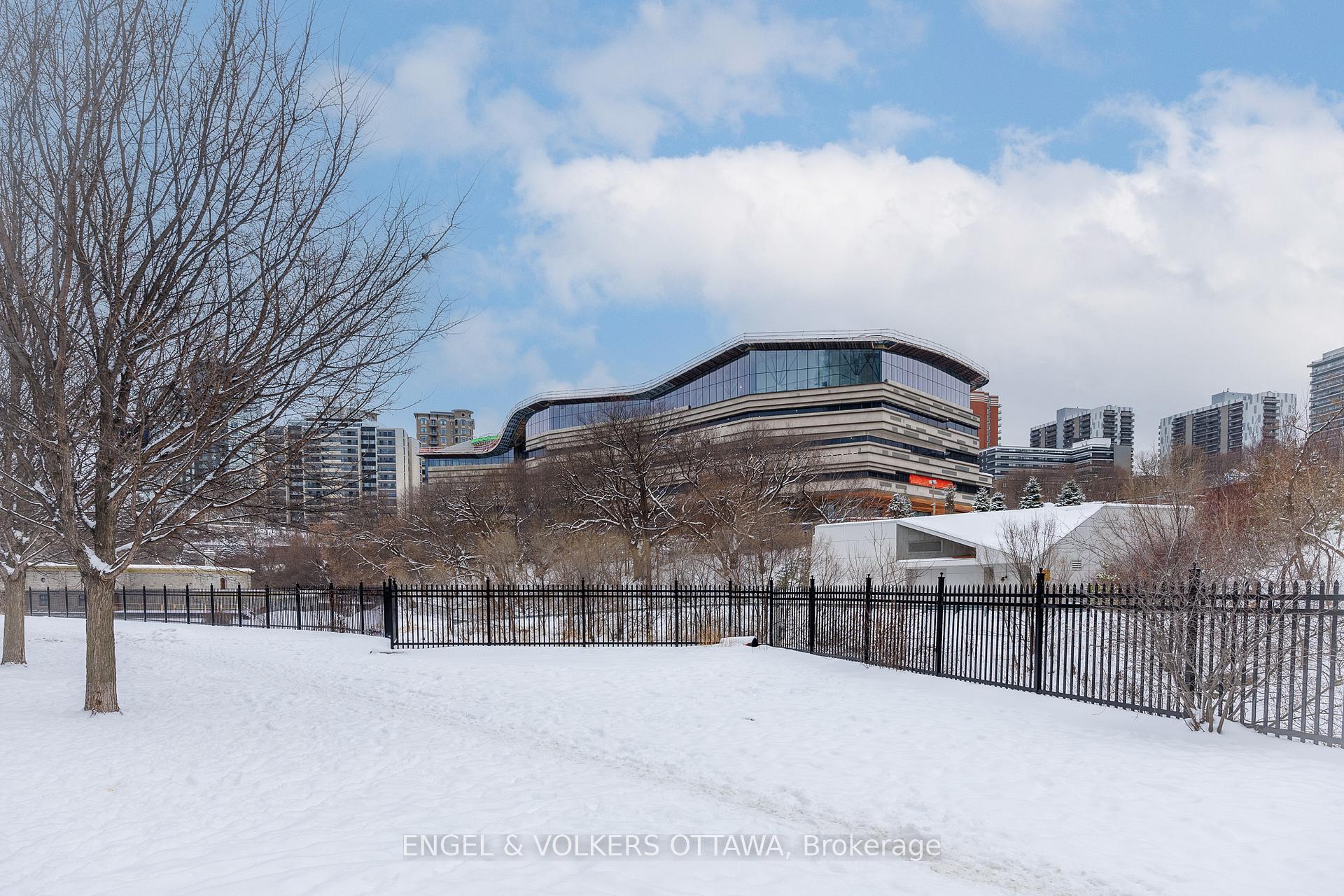 Photo 4 of Unit 802, 300C Lett Street, Ottawa, West Centre Town — HOMEH