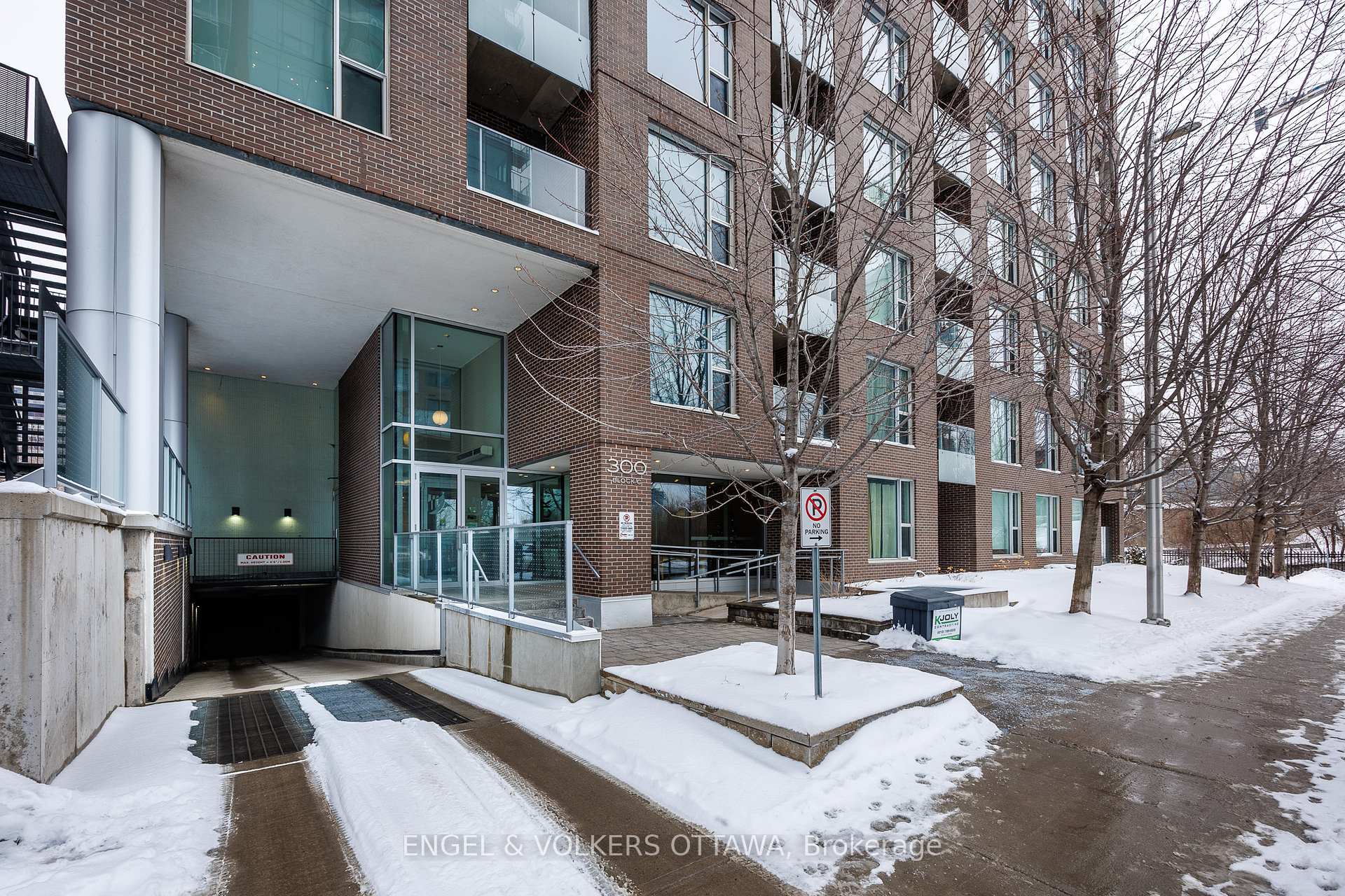 Photo 6 of Unit 802, 300C Lett Street, Ottawa, West Centre Town — HOMEH
