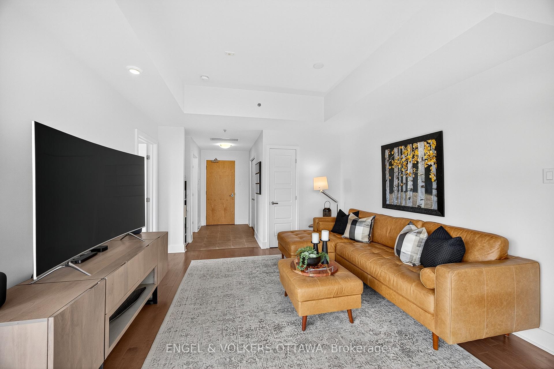 Photo 9 of Unit 802, 300C Lett Street, Ottawa, West Centre Town — HOMEH