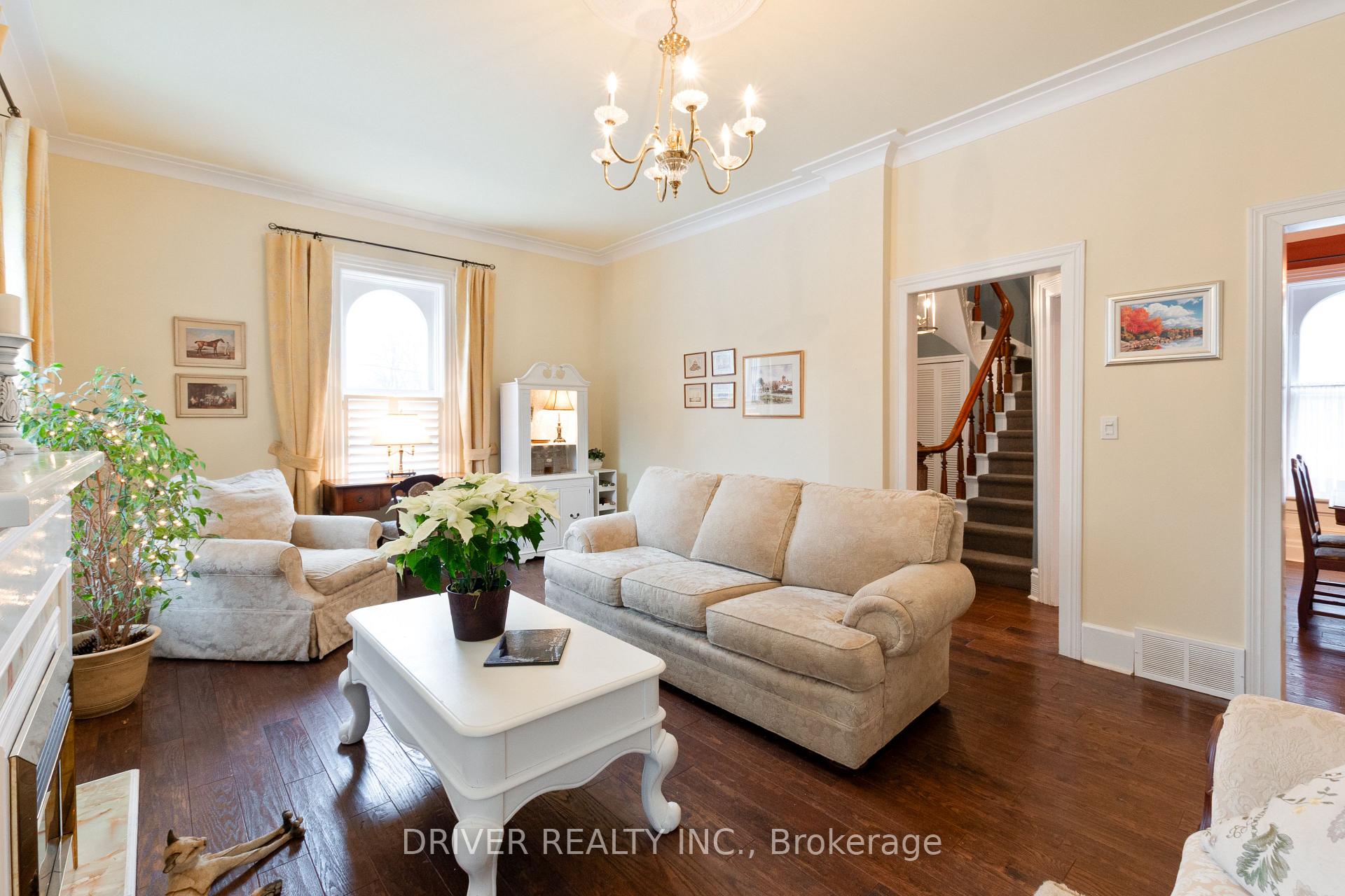 Photo 4 of 12 South Street E, Aylmer — HOMEH