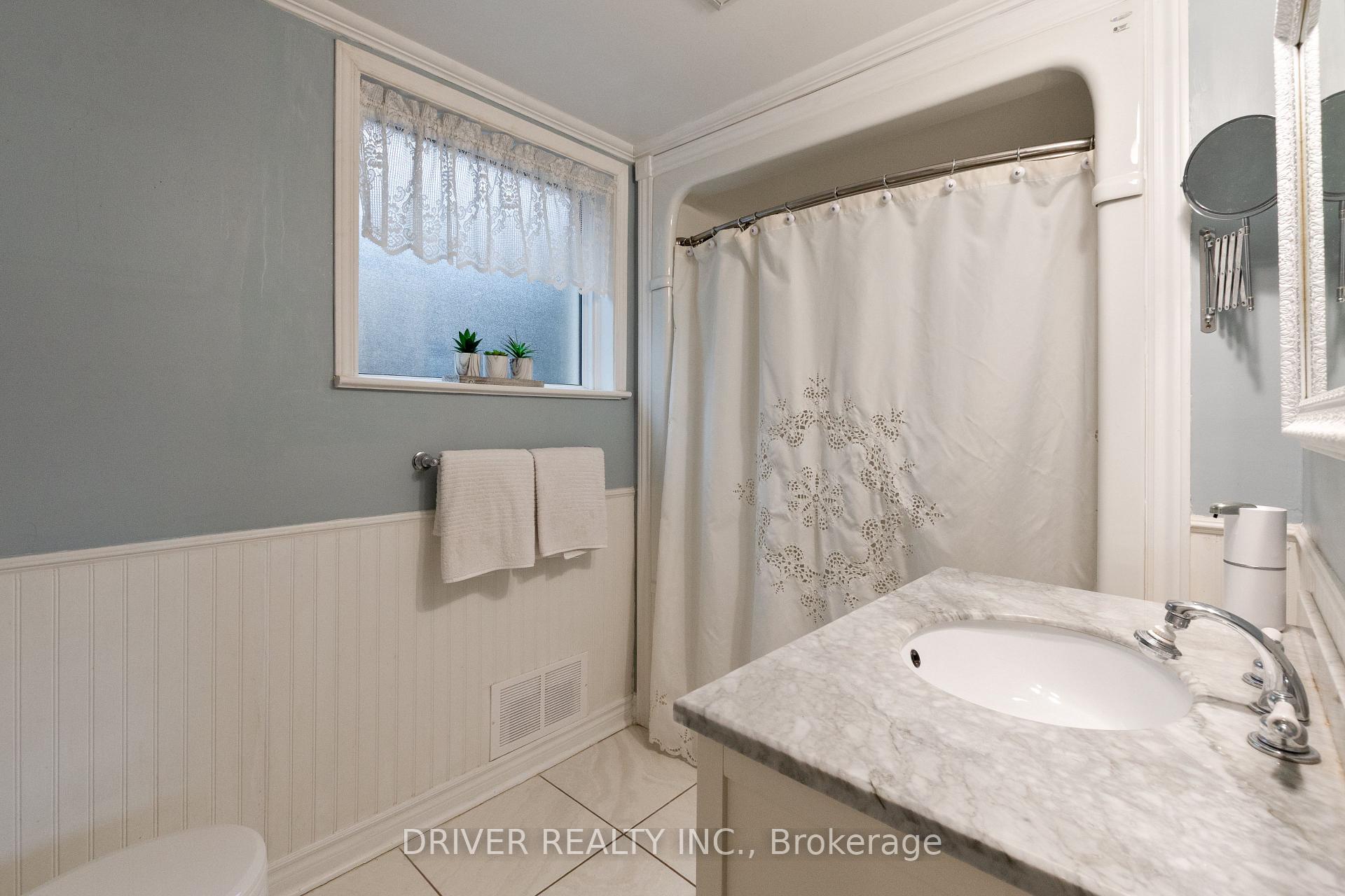 Photo 14 of 12 South Street E, Aylmer — HOMEH