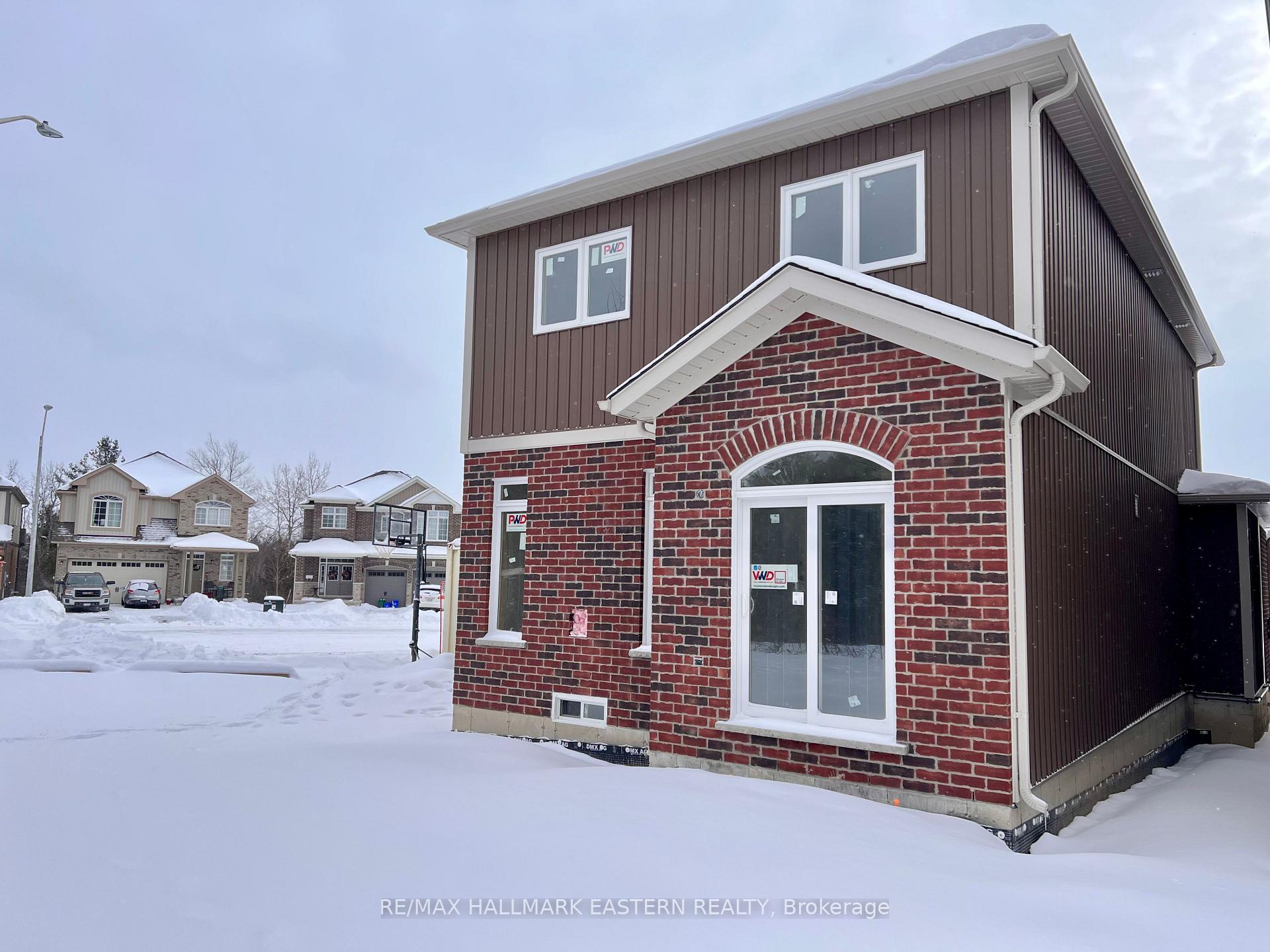 Photo 4 of 34 Coldbrook Drive, Cavan Monaghan, Cavan Twp — HOMEH