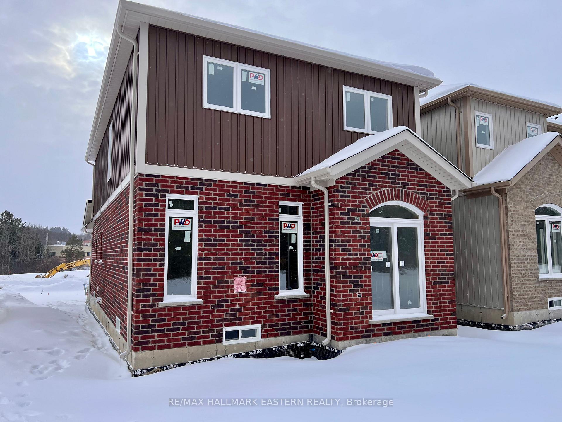 Photo 6 of 34 Coldbrook Drive, Cavan Monaghan, Cavan Twp — HOMEH