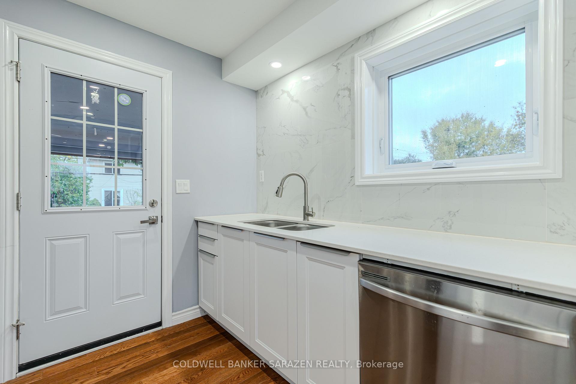 Photo 14 of 10 Argue Drive, Ottawa, Borden Farm/Stewart Farm/Carleton Heights/Parkwood Hills — HOMEH