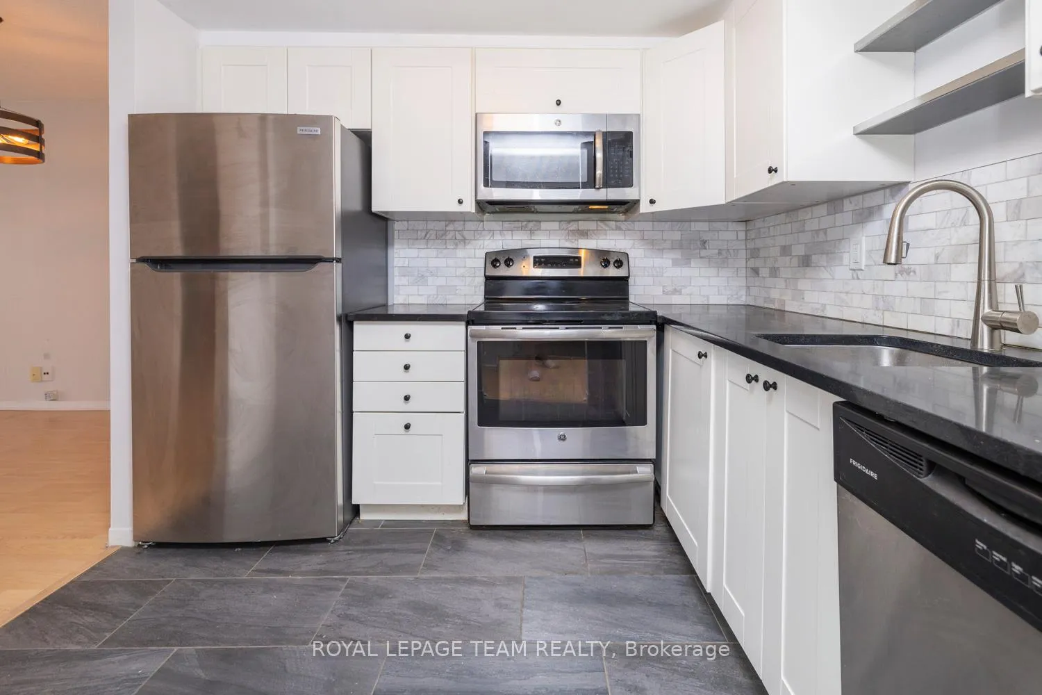 Photo 7 of Unit 503, 420 Lewis Street, Ottawa, Ottawa Centre — HOMEH