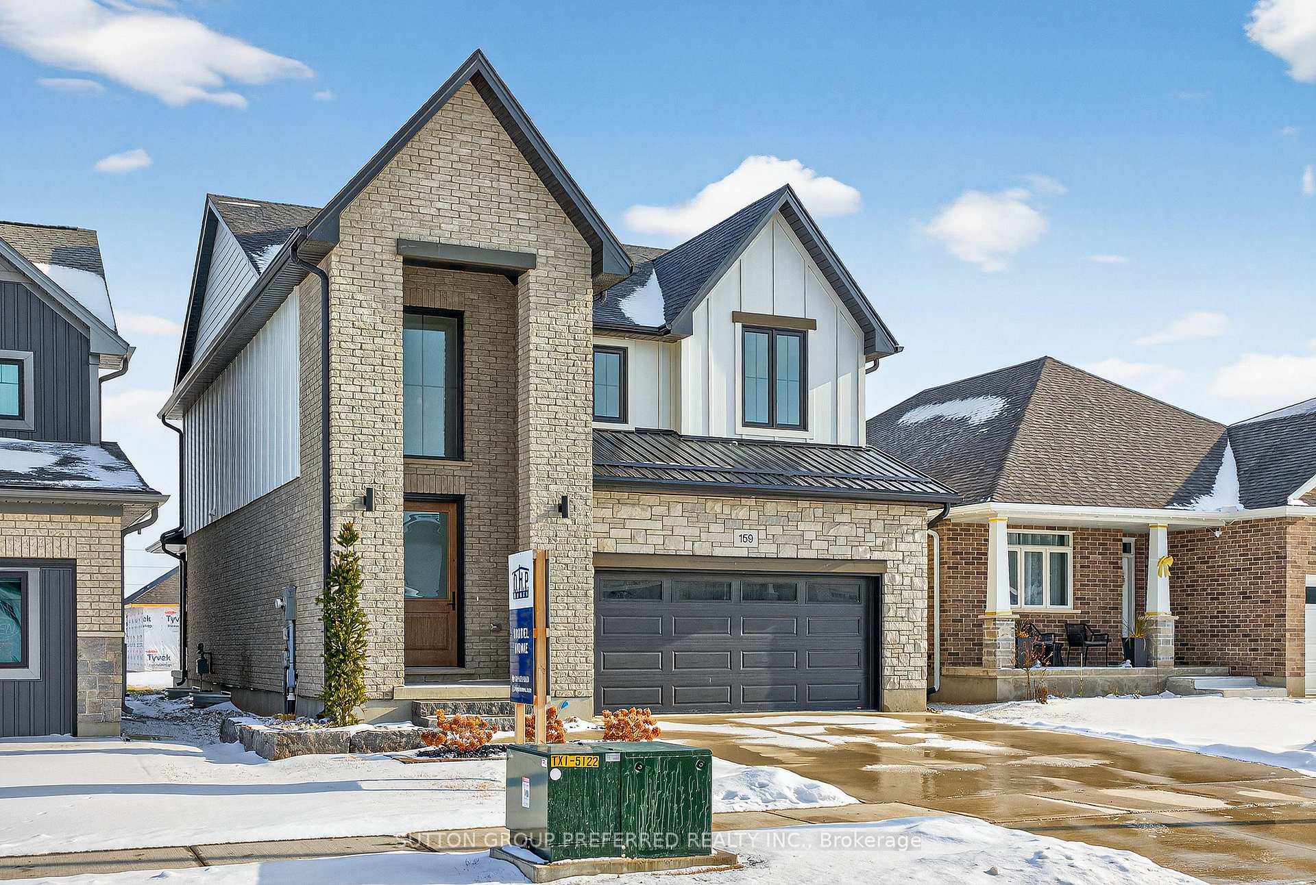 Photo 2 of 159 Renaissance Drive, St. Thomas — HOMEH