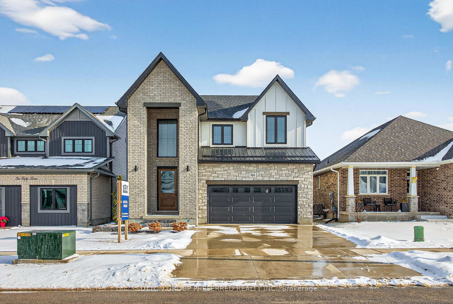 Photo 3 of 159 Renaissance Drive, St. Thomas — HOMEH