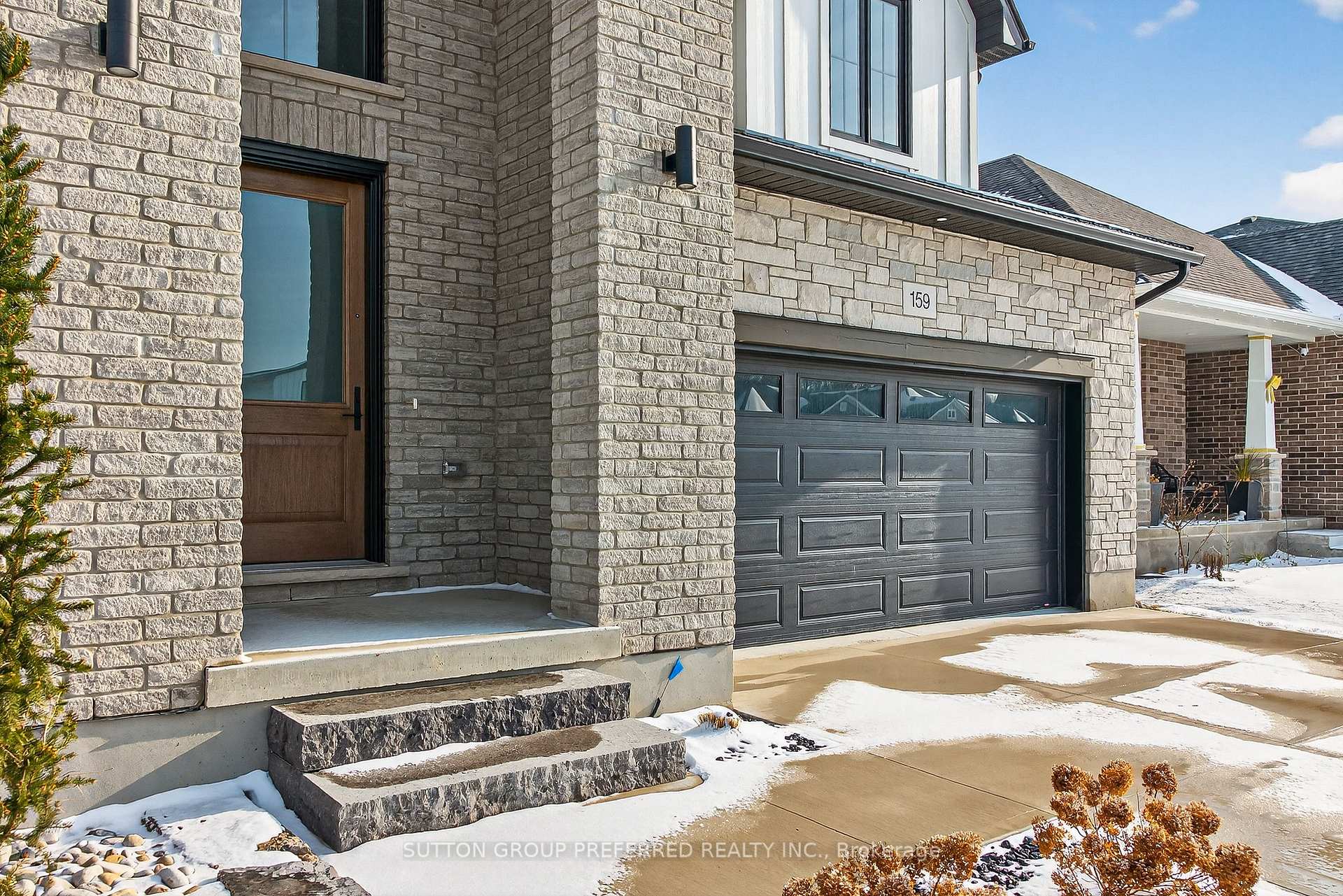 Photo 5 of 159 Renaissance Drive, St. Thomas — HOMEH