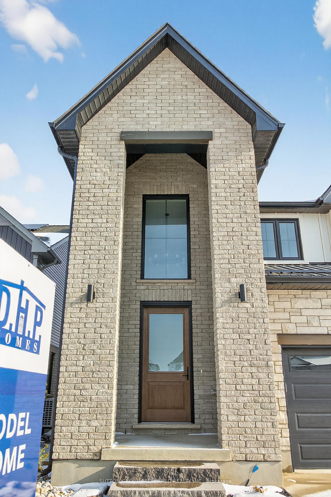 Photo 8 of 159 Renaissance Drive, St. Thomas — HOMEH