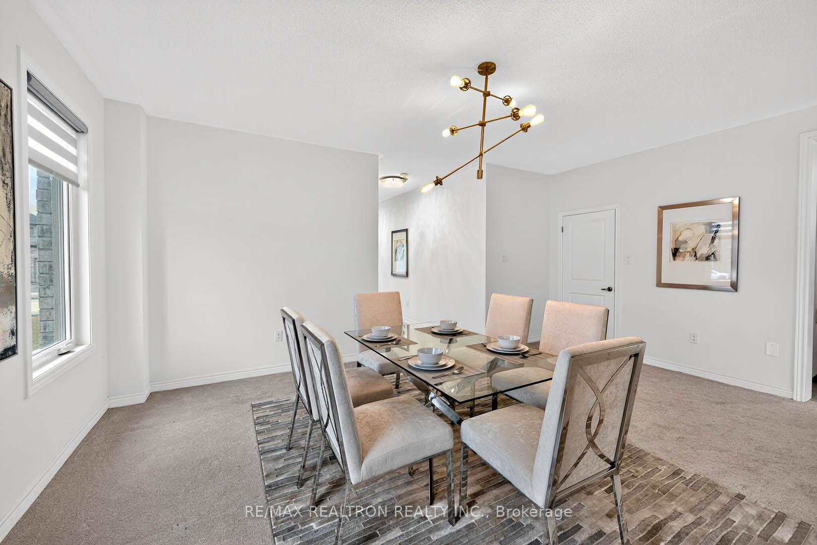 Photo 10 of 40 Wakefield Boulevard, Essa, Angus — HOMEH